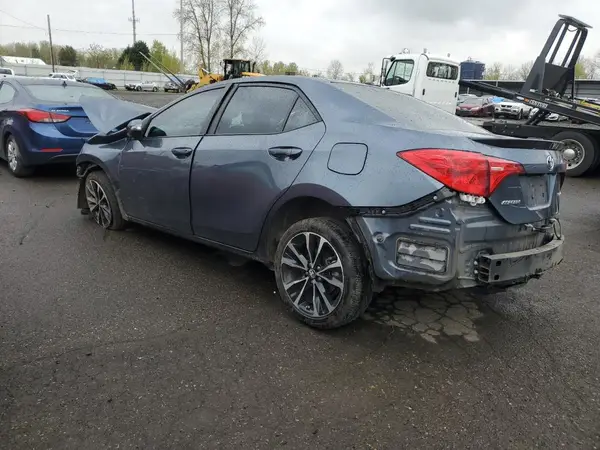 2T1BURHE9JC107881 2018 TOYOTA COROLLA - Image 2