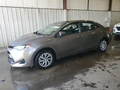 2T1BURHE9JC108240 2018 TOYOTA COROLLA
