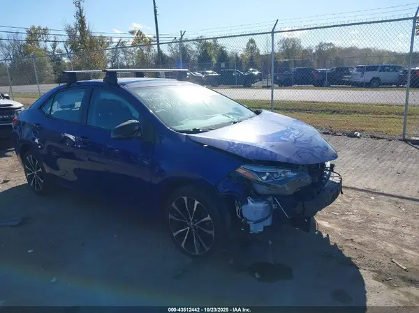 2T1BURHE9JC110022 2018 TOYOTA COROLLA - Image 1