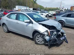 2T1BURHE9JC110134 2018 TOYOTA COROLLA