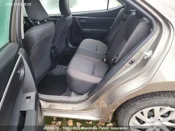 2T1BURHE9JC110554 2018 TOYOTA COROLLA - Image 8