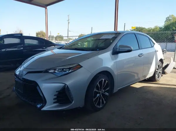 2T1BURHE9JC113535 2018 TOYOTA COROLLA - Image 2