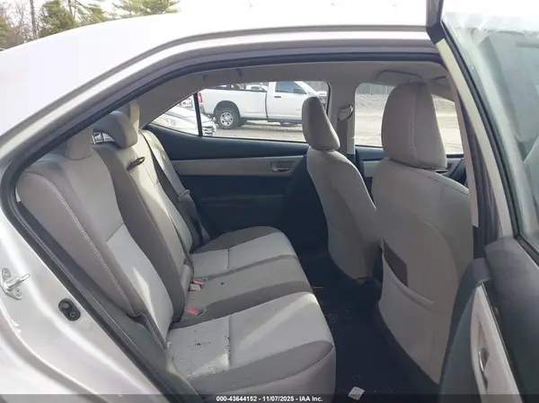 2T1BURHE9JC114393 2018 TOYOTA COROLLA - Image 8