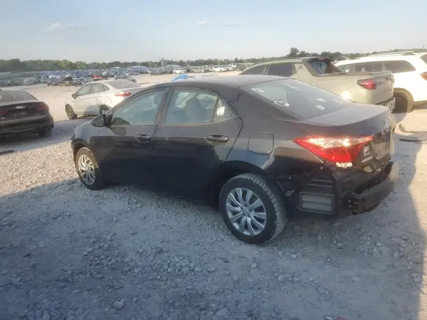 2T1BURHE9JC114636 2018 TOYOTA COROLLA - Image 2