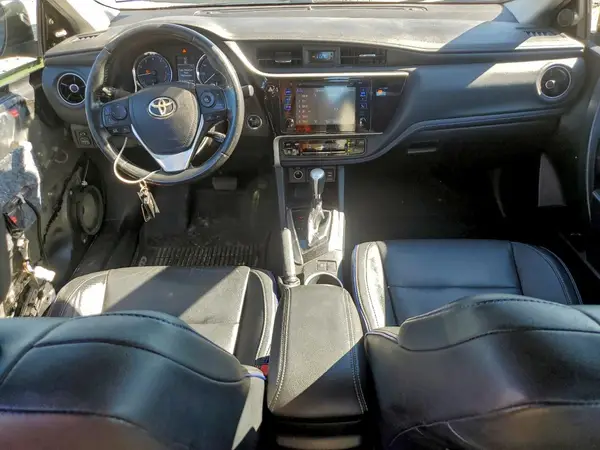 2T1BURHE9JC115284 2018 TOYOTA COROLLA - Image 8