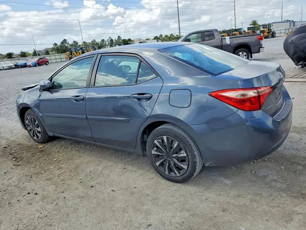 2T1BURHE9JC118377 2018 TOYOTA COROLLA - Image 2
