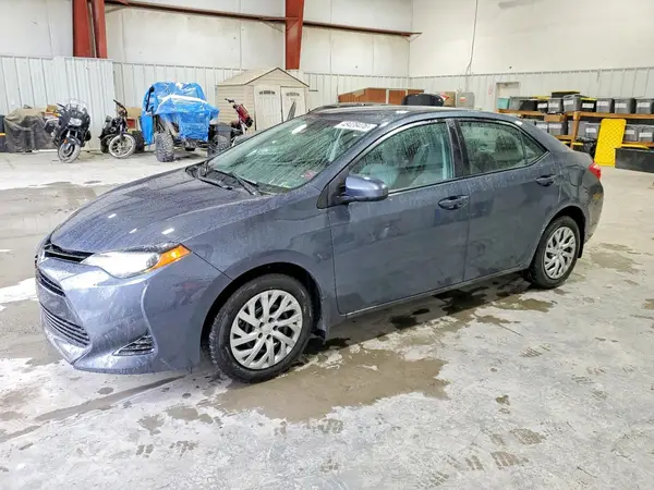 2T1BURHE9JC120047 2018 TOYOTA COROLLA - Image 1
