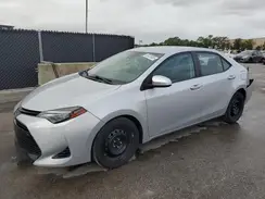 2T1BURHE9JC121988 2018 TOYOTA COROLLA