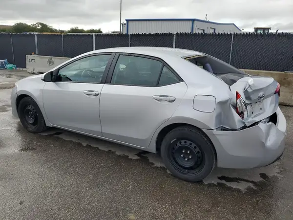 2T1BURHE9JC121988 2018 TOYOTA COROLLA - Image 2