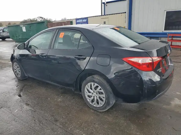 2T1BURHE9JC122686 2018 TOYOTA COROLLA - Image 2
