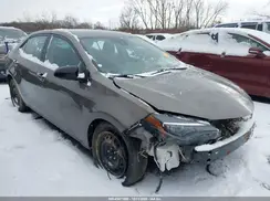 2T1BURHE9JC123563 2018 TOYOTA COROLLA