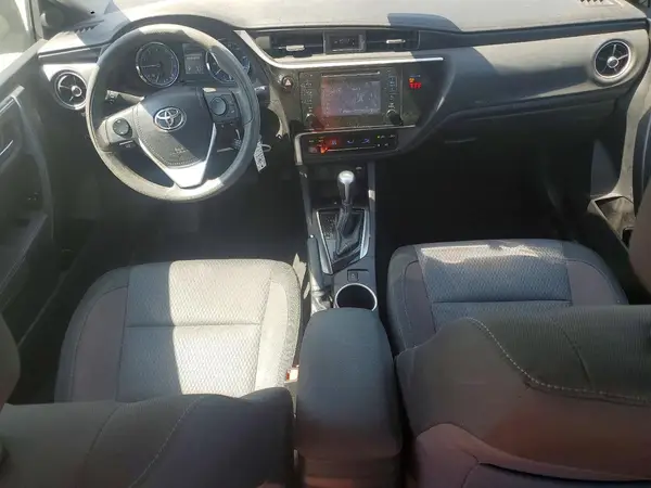 2T1BURHE9JC124020 2018 TOYOTA COROLLA - Image 8