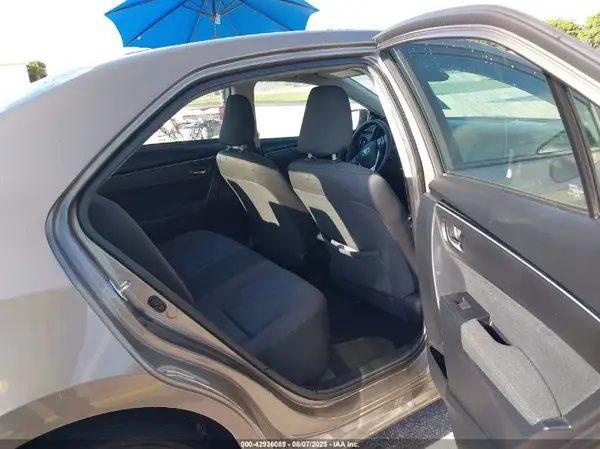 2T1BURHE9JC124065 2018 TOYOTA COROLLA - Image 8