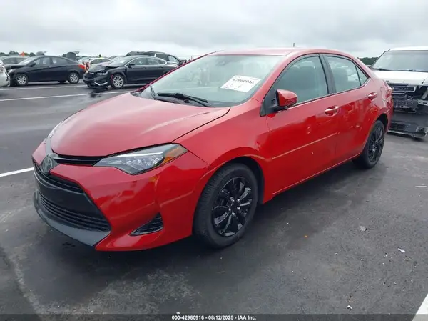 2T1BURHE9JC966887 2018 TOYOTA COROLLA - Image 2