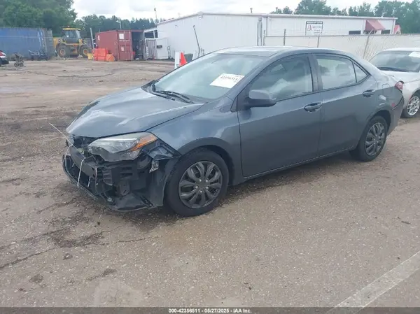 2T1BURHE9JC973564 2018 TOYOTA COROLLA - Image 2