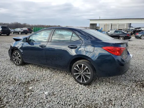 2T1BURHE9JC974245 2018 TOYOTA COROLLA - Image 2