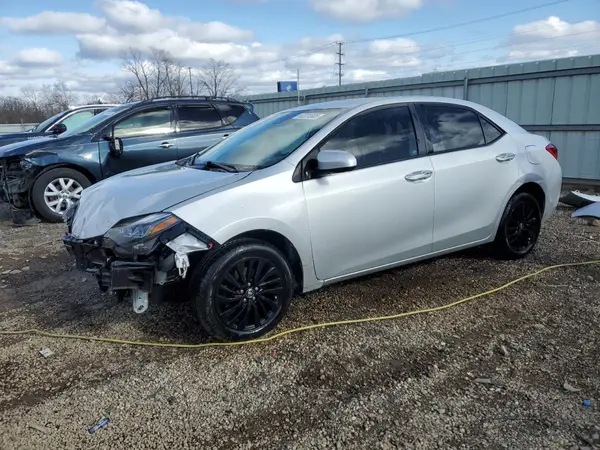 2T1BURHE9JC974696 2018 TOYOTA COROLLA - Image 1