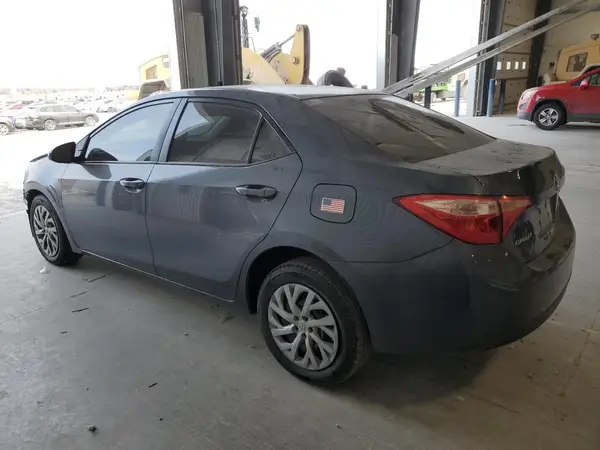 2T1BURHE9JC980529 2018 TOYOTA COROLLA - Image 2