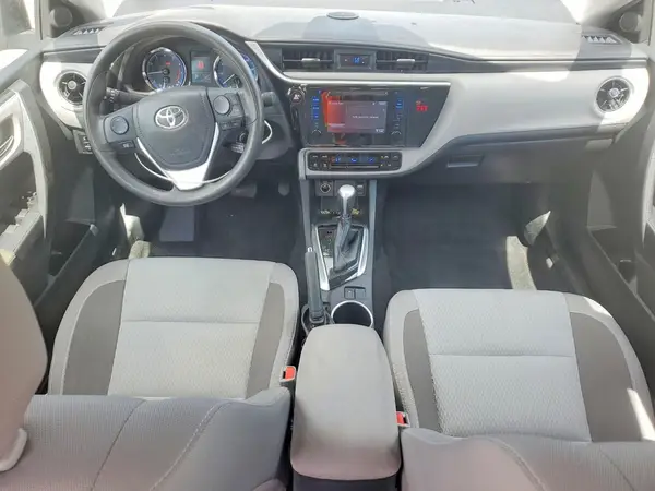 2T1BURHE9JC983561 2018 TOYOTA COROLLA - Image 8