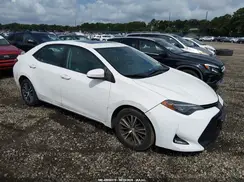 2T1BURHE9JC985228 2018 TOYOTA COROLLA