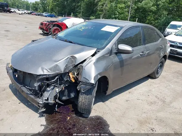 2T1BURHE9JC987304 2018 TOYOTA COROLLA - Image 2