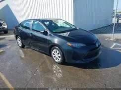 2T1BURHE9JC987982 2018 TOYOTA COROLLA