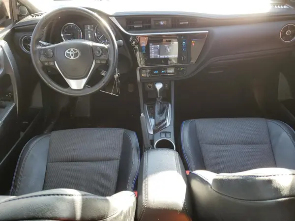 2T1BURHE9JC988100 2018 TOYOTA COROLLA - Image 8
