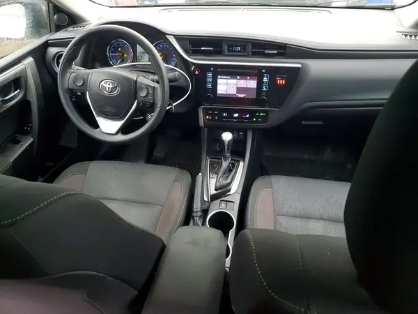 2T1BURHE9JC990932 2018 TOYOTA COROLLA - Image 8