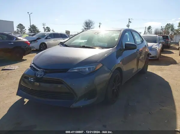 2T1BURHE9JC995063 2018 TOYOTA COROLLA - Image 2