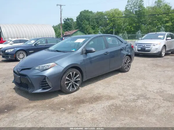 2T1BURHE9JC996004 2018 TOYOTA COROLLA - Image 2