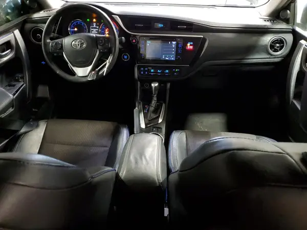 2T1BURHE9KC131695 2019 TOYOTA COROLLA - Image 8
