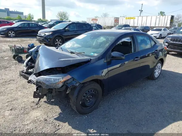 2T1BURHE9KC140641 2019 TOYOTA COROLLA - Image 2