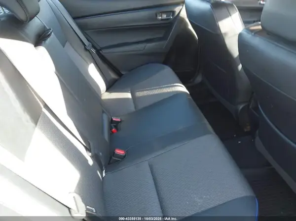 2T1BURHE9KC143023 2019 TOYOTA COROLLA - Image 8