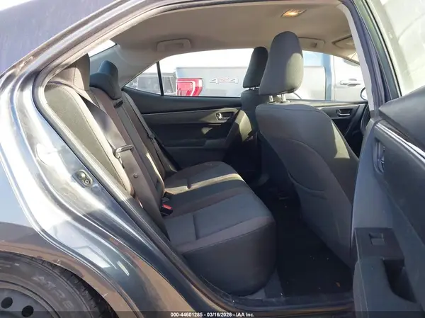 2T1BURHE9KC144575 2019 TOYOTA COROLLA - Image 8