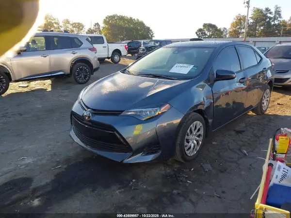 2T1BURHE9KC157505 2019 TOYOTA COROLLA - Image 2