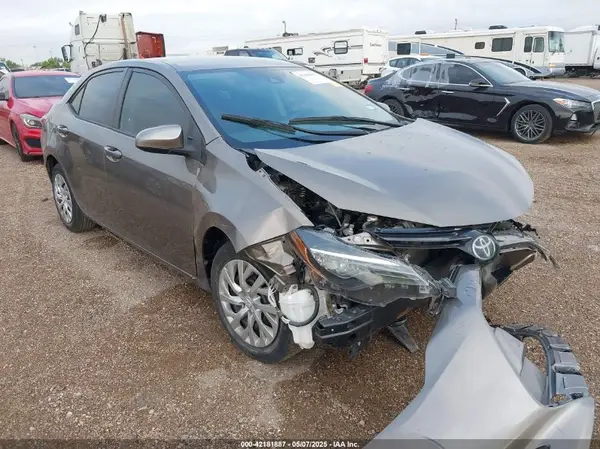 2T1BURHE9KC160145 2019 TOYOTA COROLLA - Image 1