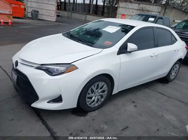 2T1BURHE9KC169976 2019 TOYOTA COROLLA - Image 2