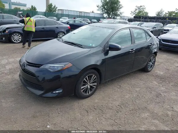 2T1BURHE9KC173896 2019 TOYOTA COROLLA - Image 2