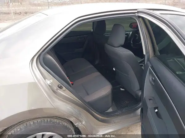 2T1BURHE9KC173963 2019 TOYOTA COROLLA - Image 8