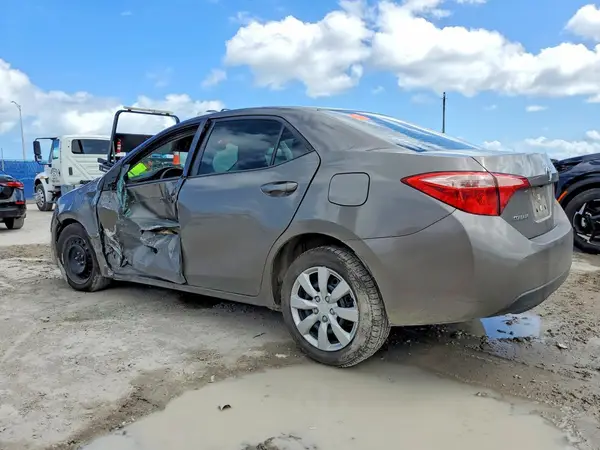 2T1BURHE9KC175597 2019 TOYOTA COROLLA - Image 2