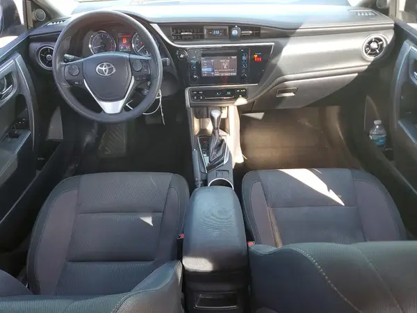 2T1BURHE9KC175650 2019 TOYOTA COROLLA - Image 8