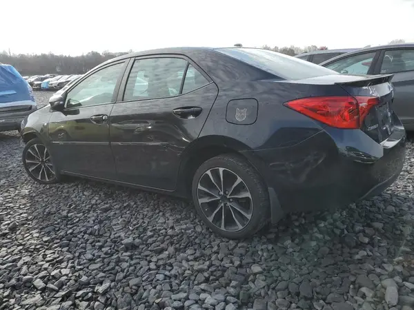 2T1BURHE9KC175969 2019 TOYOTA COROLLA - Image 2