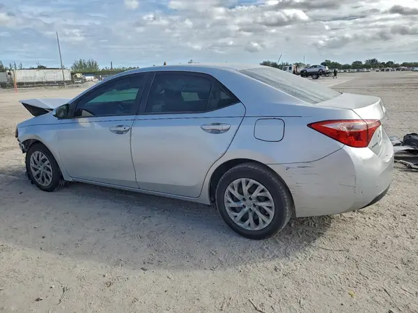 2T1BURHE9KC177060 2019 TOYOTA COROLLA - Image 2