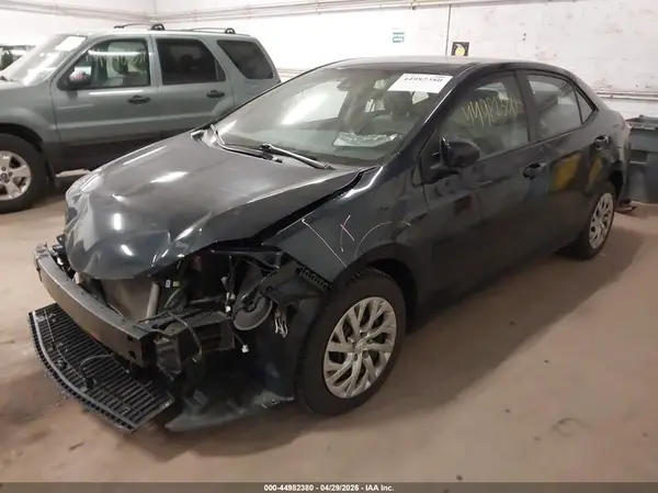 2T1BURHE9KC184669 2019 TOYOTA COROLLA - Image 2