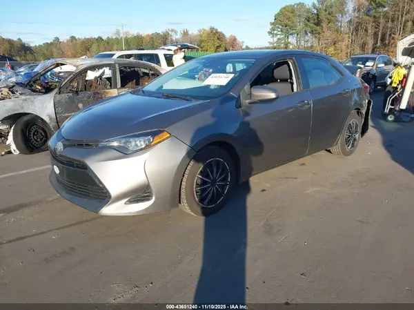 2T1BURHE9KC192304 2019 TOYOTA COROLLA - Image 2
