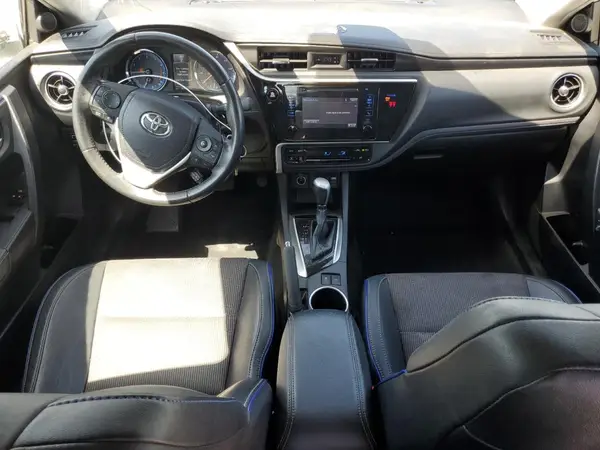2T1BURHE9KC196305 2019 TOYOTA COROLLA - Image 8