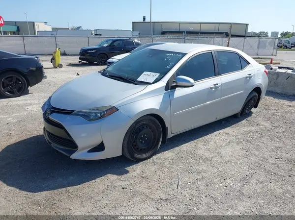 2T1BURHE9KC203253 2019 TOYOTA COROLLA - Image 2