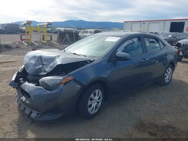 2T1BURHE9KC204385 2019 TOYOTA COROLLA - Image 2