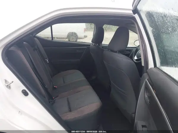 2T1BURHE9KC210445 2019 TOYOTA COROLLA - Image 8