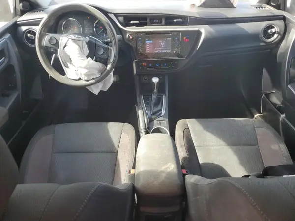 2T1BURHE9KC213006 2019 TOYOTA COROLLA - Image 8